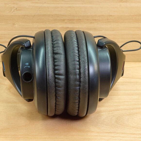 SHURE SRH440A Professional Studio Headphones, Black - Picture 3 of 11